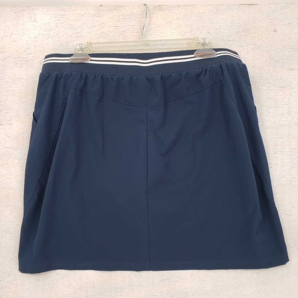 Tee Time women US Large navy skort stretch Poly Spandex stretch white accents - Picture 3 of 9